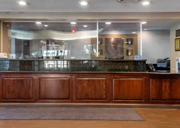 Comfort Suites Bethlehem Near Lehigh University and LVI Airport hotel thumbnail 4