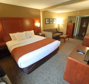 Comfort Suites Bethlehem Near Lehigh University and LVI Airport hotel detail image 7