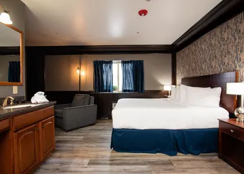 Best Western Plus Plattsburgh hotel thumbnail 8