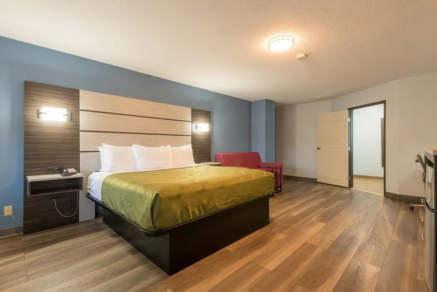 Quality Inn & Suites Manitou Springs at Pikes Peak / Garden of the Gods hotel detail image 2