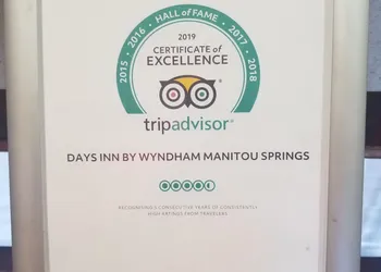 Days Inn by Wyndham Manitou Springs hotel thumbnail 3