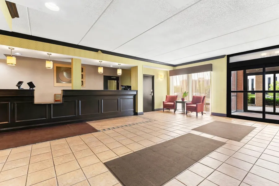 Comfort Inn Lehigh Valley West - Allentown hotel detail image 2