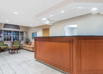 Knights Inn Allentown hotel thumbnail 2