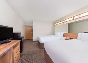 Knights Inn Allentown hotel thumbnail 8