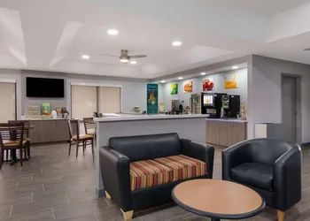 Quality Inn near Casinos and Convention Center hotel thumbnail 2
