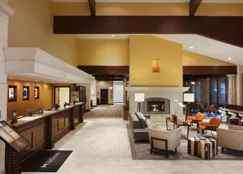 DoubleTree by Hilton Ontario Airport hotel thumbnail 3