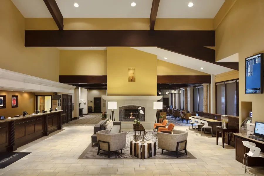 DoubleTree by Hilton Ontario Airport hotel detail image 2