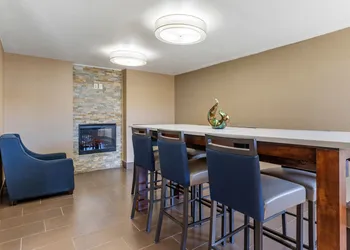 Comfort Inn University hotel thumbnail 4