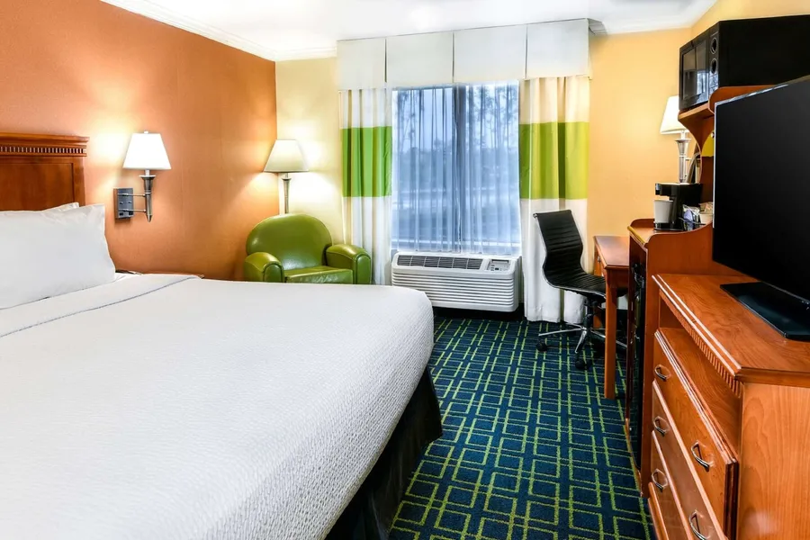 SureStay Hotel by Best Western Ontario Airport hotel detail image 6