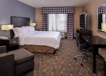 Holiday Inn Ontario Airport by IHG hotel thumbnail 4