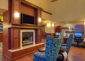 Hampton Inn & Suites Ontario hotel thumbnail 4