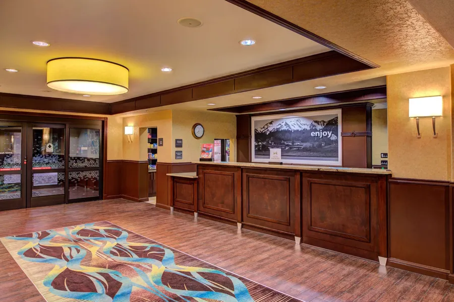 Hampton Inn & Suites Ontario hotel detail image 6