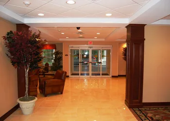 Comfort Inn & Suites Scarborough - Portland hotel thumbnail 2