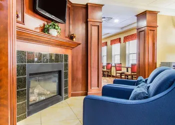 Comfort Inn & Suites Scarborough - Portland hotel thumbnail 4