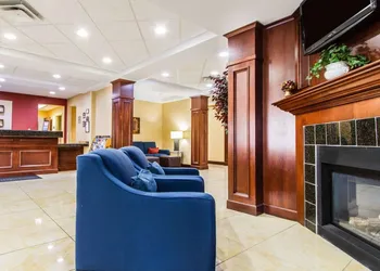 Comfort Inn & Suites Scarborough - Portland hotel thumbnail 6