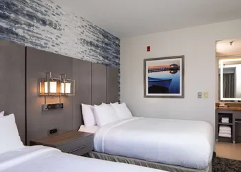 Embassy Suites by Hilton Portland Maine hotel thumbnail 4