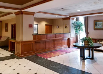Clarion Hotel Portland Airport ME hotel thumbnail 3