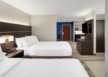 Holiday Inn Express Hotel & Suites South Portland by IHG hotel thumbnail 7