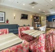 Hampton Inn Freeport/Brunswick hotel detail image 5
