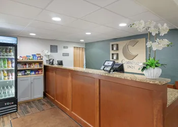 Comfort Inn South Portland Airport hotel thumbnail 4