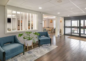 Comfort Inn South Portland Airport hotel thumbnail 6