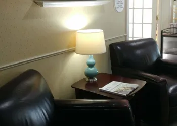 Comfort Inn South Portland Airport hotel thumbnail 8