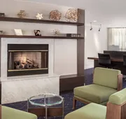 Courtyard by Marriott Portland Airport hotel detail image 3