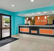 Howard Johnson by Wyndham Chattanooga Lookout Mountain I-24 hotel detail image 5
