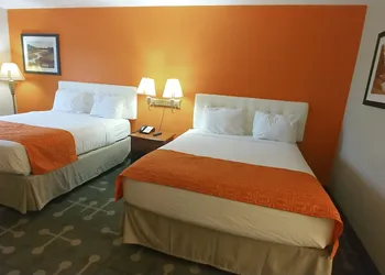 Howard Johnson by Wyndham Chattanooga Lookout Mountain I-24 hotel thumbnail 6