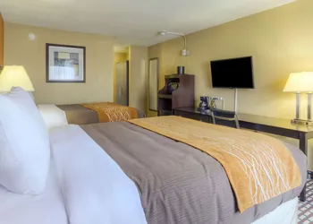 Quality Inn & Suites Chattanooga-East Ridge hotel thumbnail 8