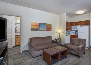 Staybridge Suites Chattanooga Downtown - Convention Center by IHG hotel thumbnail 5