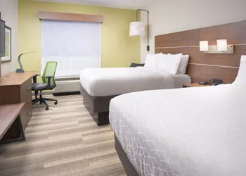 Holiday Inn Express Hotel & Suites Chattanooga Downtown by IHG hotel thumbnail 4
