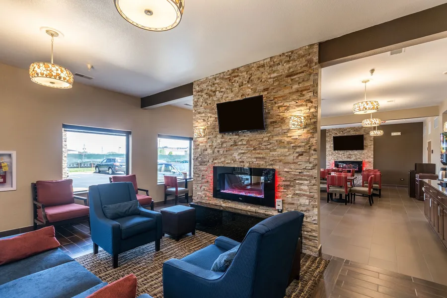Comfort Inn & Suites North Aurora - Naperville hotel detail image 2