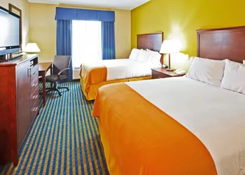 Holiday Inn Express Hotel Ooltewah Springs-Chattanooga by IHG hotel thumbnail 3