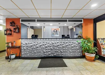 Quality Inn Hixson - Chattanooga hotel thumbnail 2