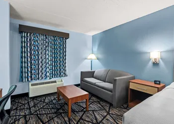 Quality Inn Hixson - Chattanooga hotel thumbnail 4