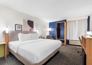 Spark by Hilton Kimball hotel thumbnail 8