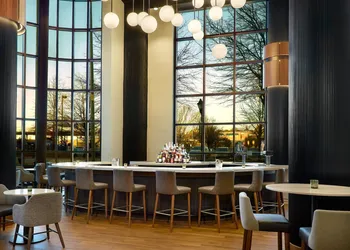 Chattanooga Marriott Downtown hotel thumbnail 2