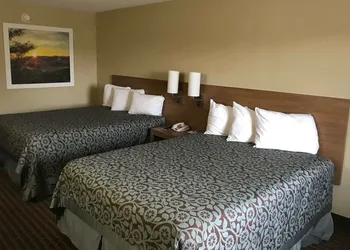 Days Inn By Wyndham Lexington/Columbia hotel thumbnail 3