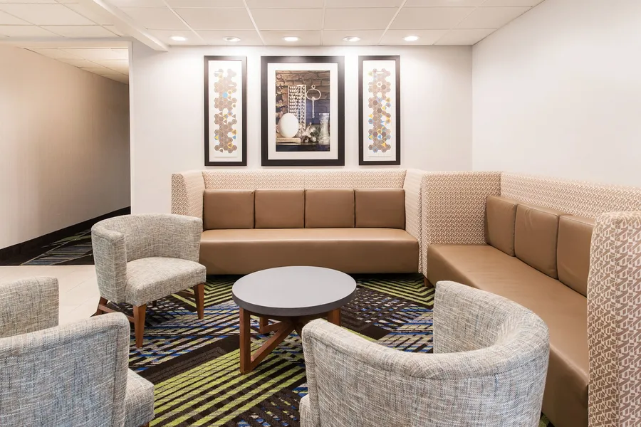 Holiday Inn Express & Suites Columbia-I-26 @ Harbison Blvd by IHG hotel detail image 2