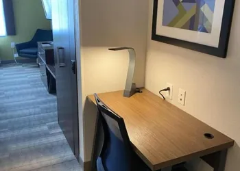 Holiday Inn Express & Suites Columbia-I-26 @ Harbison Blvd by IHG hotel thumbnail 5