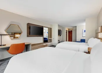 Holiday Inn Express Hotel & Suites Camden-I20 (Hwy 521) by IHG hotel thumbnail 8