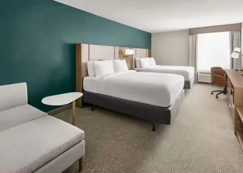 Holiday Inn & Suites Columbia NE - Ft Jackson Area by IHG hotel thumbnail 6