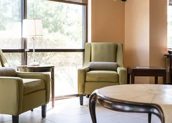 Comfort Suites Columbia Northeast - Fort Jackson hotel thumbnail 6
