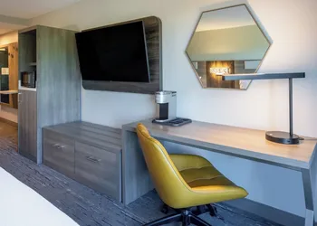 Holiday Inn Express & Suites Newberry by IHG hotel thumbnail 4