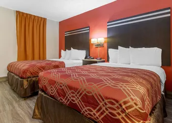 Econo Lodge Columbia Fort Jackson hotel thumbnail 6