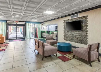 Clarion Inn Columbia Airport hotel thumbnail 6