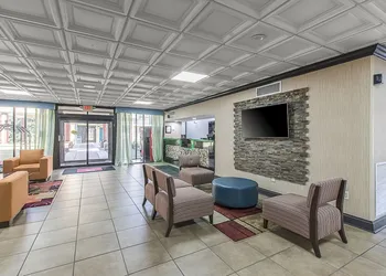 Clarion Inn Columbia Airport hotel thumbnail 7