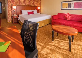 Courtyard by Marriott Manassas Battlefield Park hotel thumbnail 6