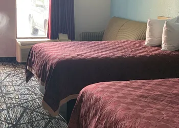Quality Inn Newberry hotel thumbnail 7